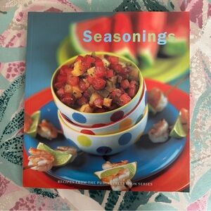 Seasonings Cookbook - Colorful Polka Dot Bowls (Blue, Red, Yellow)